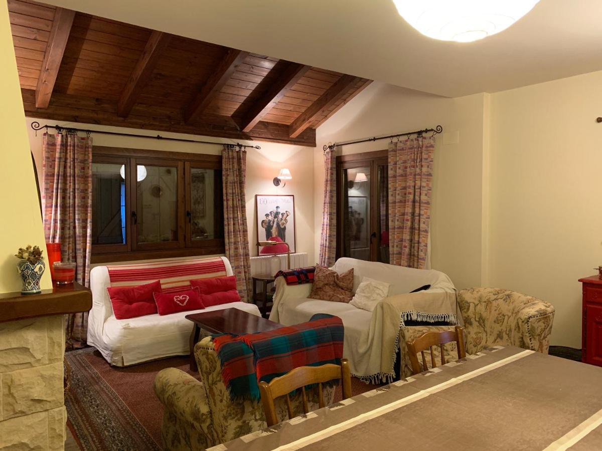 Chalet En El Pirineo De Aragon Neril Екстер'єр фото